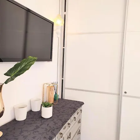 White Santomera 아파트 또레비에하